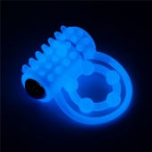 Голубое, светящееся в темноте виброкольцо Lumino Play Vibrating Penis Ring - Lovetoy - в Находке купить с доставкой