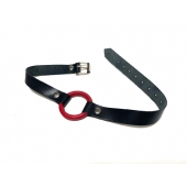 Красный кляп-кольцо на черных кожаных ремешках - БДСМ Арсенал - купить с доставкой в Находке