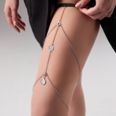 Серебристый аксессуар на бедро с оригинальным дизайном - Сима-Ленд купить с доставкой