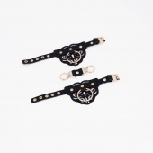 Черные наручники с золотистой фурнитурой - Crazy Handmade - купить с доставкой в Находке