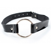 Кляп-кольцо на чёрных лаковых ремешках - БДСМ Арсенал - купить с доставкой в Находке