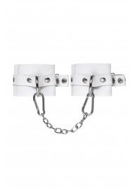 Белые мягкие кожаные наручники с люверсами - Pecado - купить с доставкой в Находке