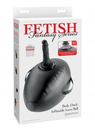 Черный надувной мяч с платформой для фиксации дилдо Body Dock Inflatable Love Ball - Pipedream - купить с доставкой в Находке