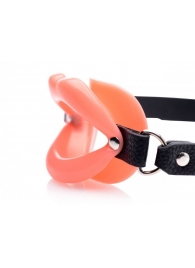 Кляп в форме губ Sissy Mouth Gag - XR Brands - купить с доставкой в Находке