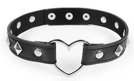 Черный ошейник с серебристыми ромбиками и сердечком - Notabu - купить с доставкой в Находке
