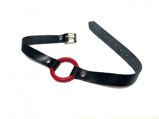 Красный кляп-кольцо на черных кожаных ремешках - БДСМ Арсенал - купить с доставкой в Находке