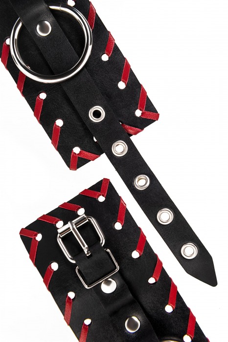 Черно-красные оковы из натуральной кожи - Pecado - купить с доставкой в Находке